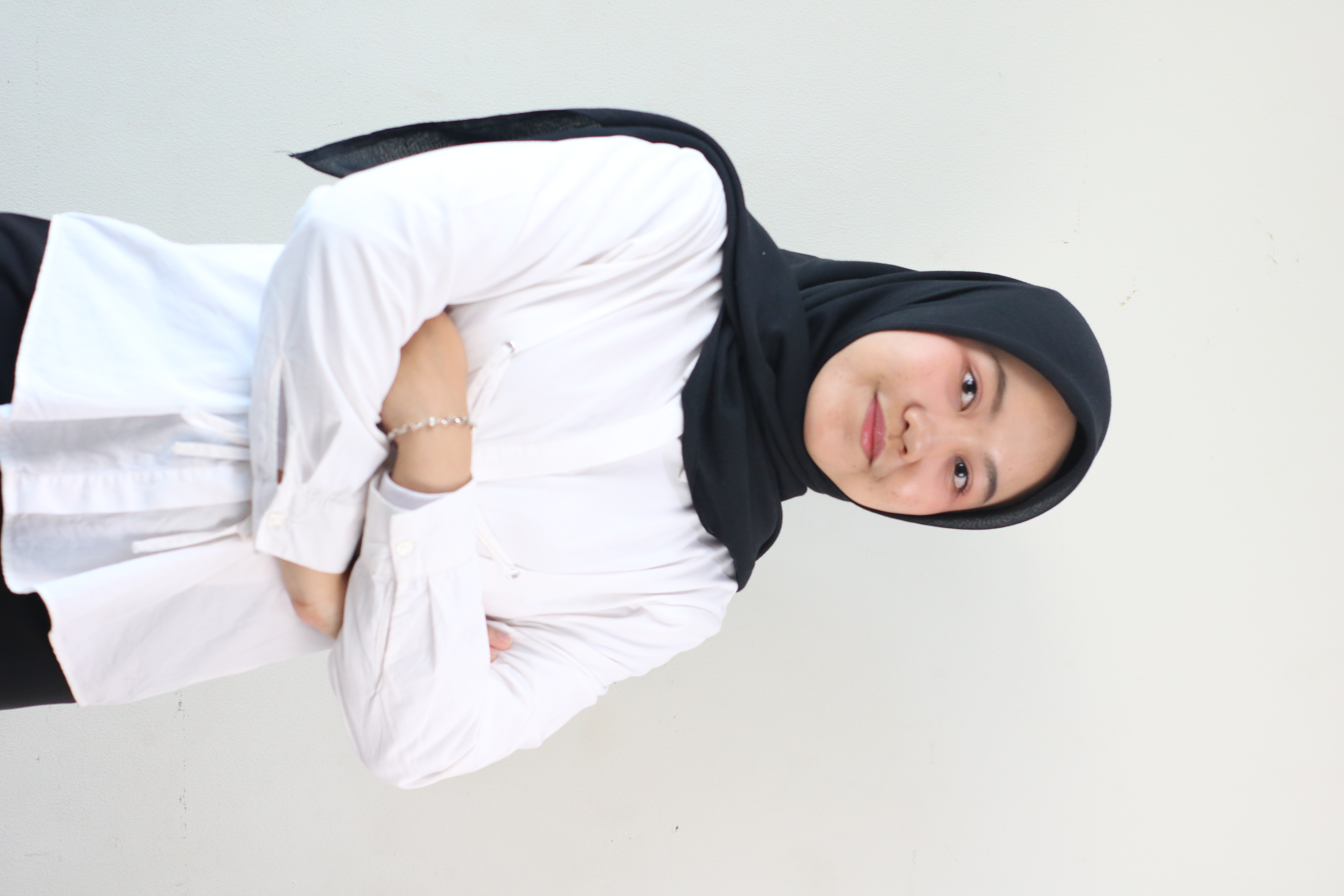 NAJWA ALYA PUTRI RAHMADHANI